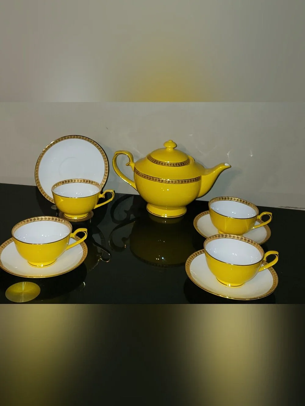 VINTAGE TEAVANA NOBLE POPPY Yellow Porcelain 10 PiecesTea Set with 14K Gold Trim